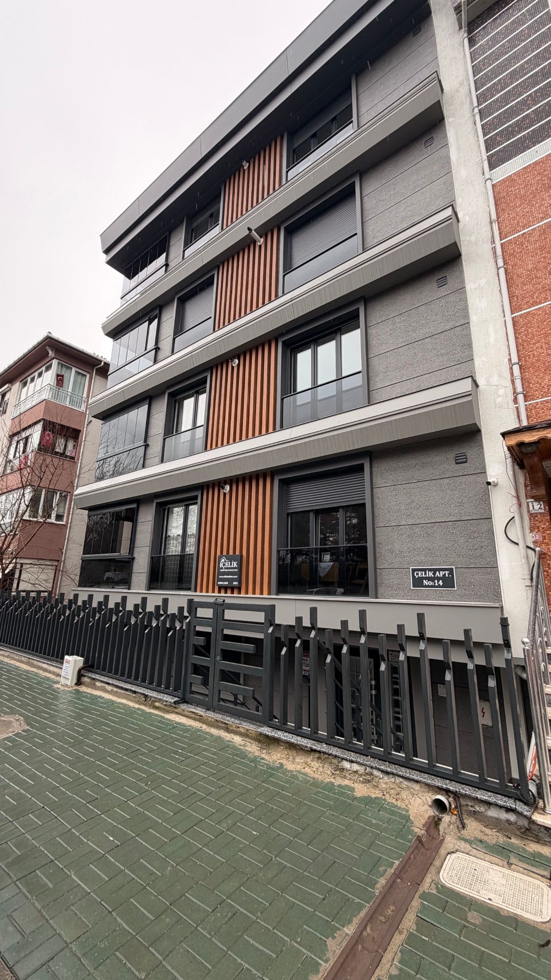 ÇELİK APARTMANI — Avcılar